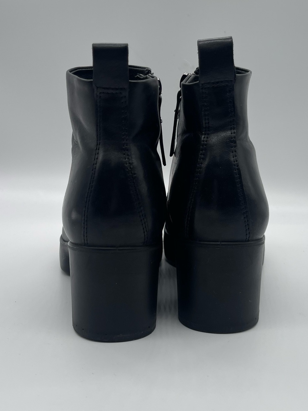 Ecco Leather Platform Ankle Boots - Women - Picture 4 of 8